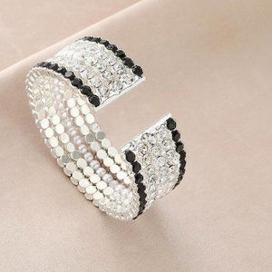 Multi row diamond inlaid gem elastic opening bracelet